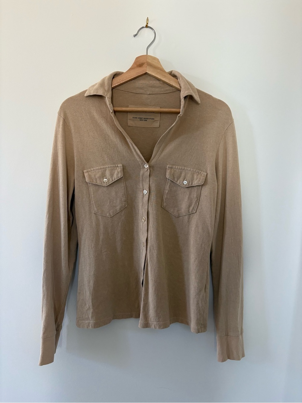 NILI LOTAN Liam Button Down Shirt Khaki - Picture 2 of 5